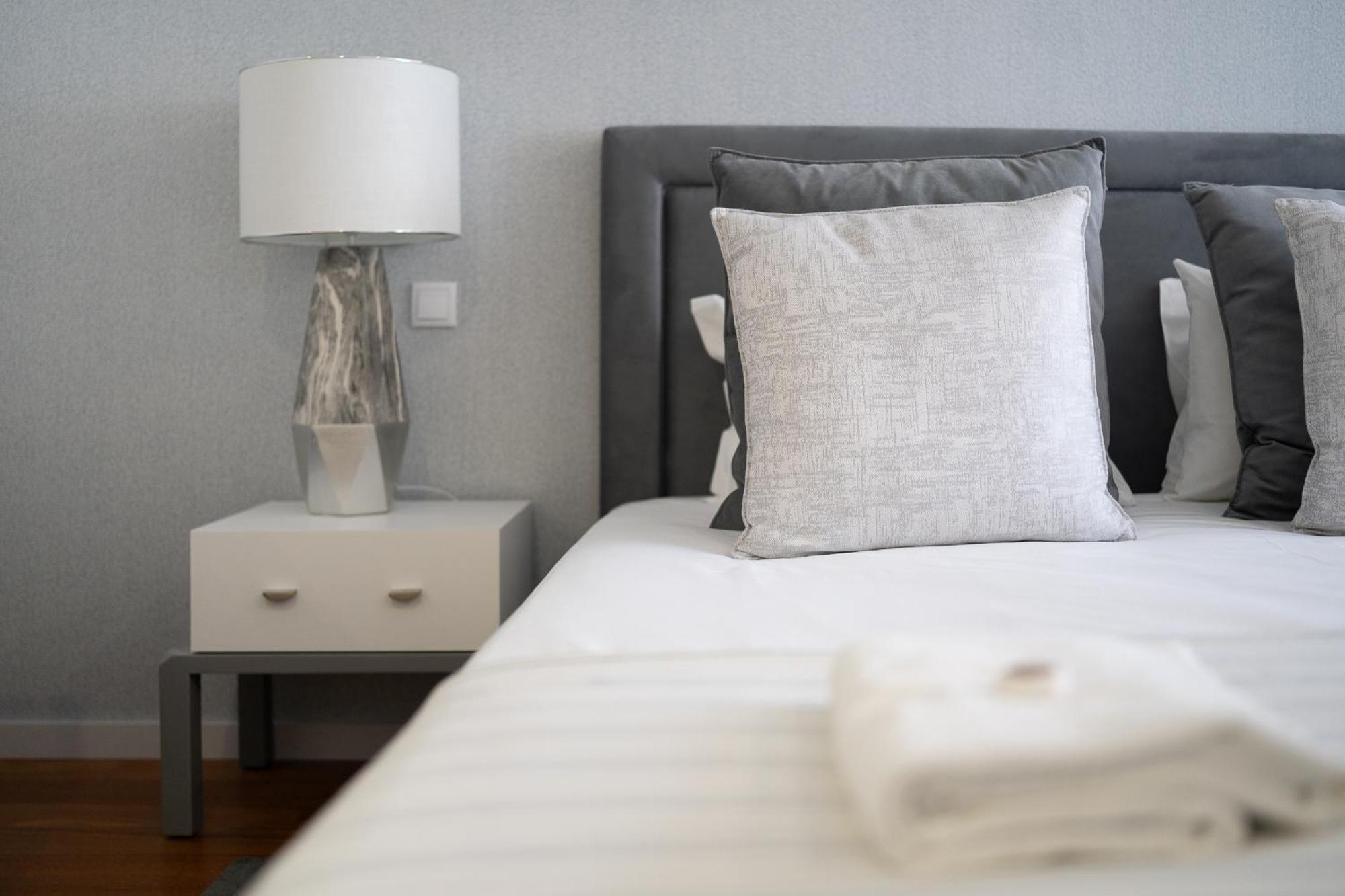 Porto & Douro Vista Apartments By Inviting Valbom  Exteriör bild